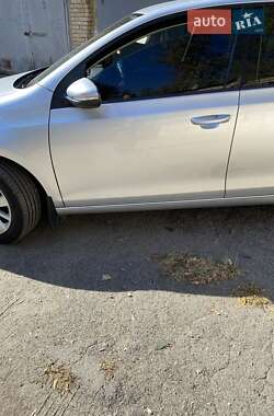 Хэтчбек Volkswagen Golf 2012 в Киеве