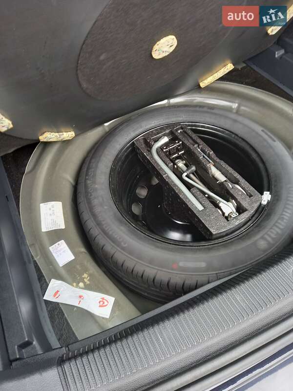 Универсал Volkswagen Golf 2011 в Полтаве фото 37 Универсал Volkswagen Golf 2011 в Полтаве