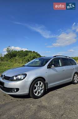 Универсал Volkswagen Golf 2013 в 