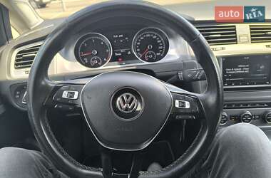 Универсал Volkswagen Golf 2015 в 