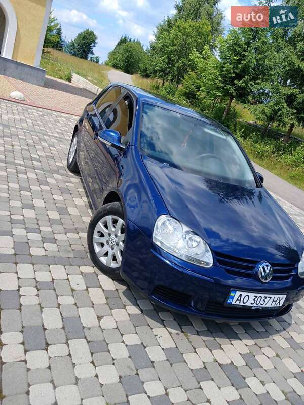 Volkswagen Golf 2005