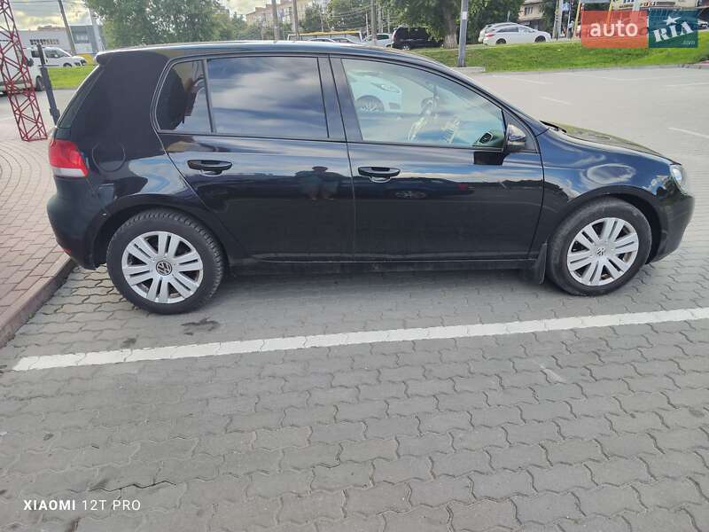 Хетчбек Volkswagen Golf 2010 в Хмельницькому