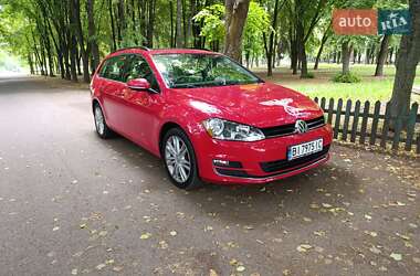 Універсал Volkswagen Golf 2015 в Полтаві