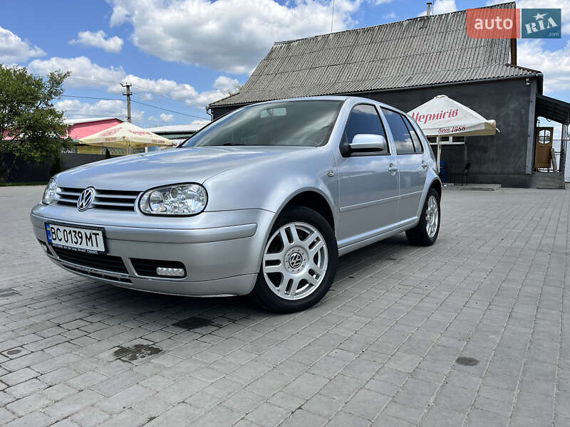 Volkswagen Golf 2001