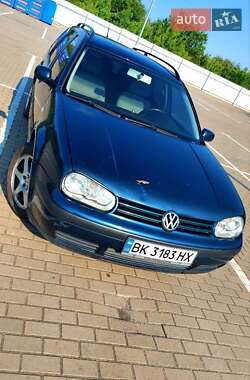 Универсал Volkswagen Golf 2005 в 