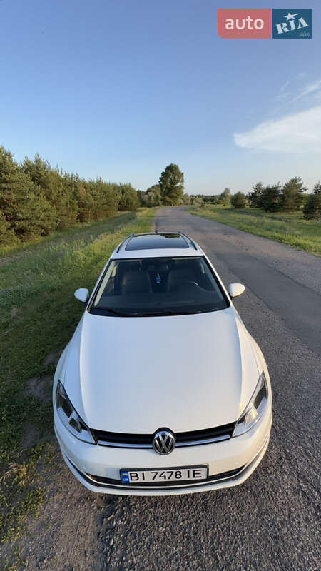 Универсал Volkswagen Golf 2017 в Кременчуге
