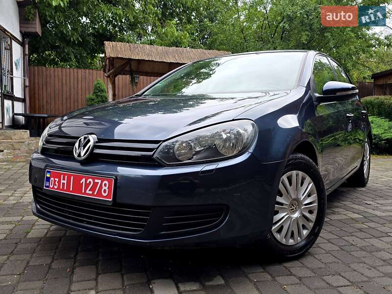 Хетчбек Volkswagen Golf 2009 в Полтаві