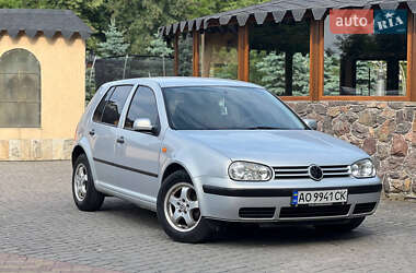 Хетчбек Volkswagen Golf 1998 в Жовкві