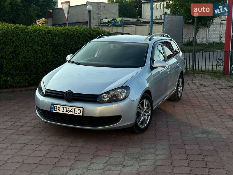 Универсал Volkswagen Golf 2012 в Хмельницком