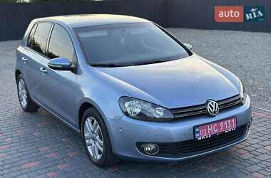 Хетчбек Volkswagen Golf 2010 в Береговому