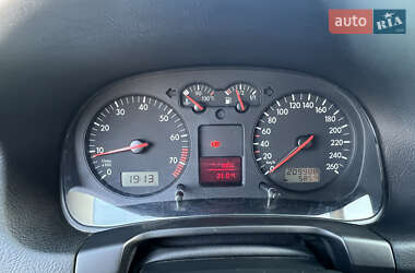 Универсал Volkswagen Golf 2004 в 