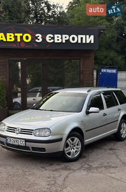 Универсал Volkswagen Golf 2001 в Чернигове