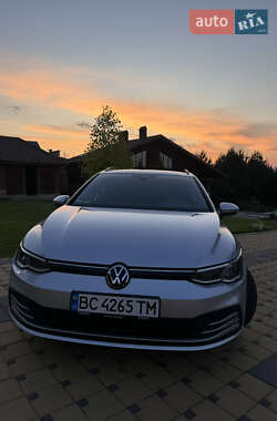 Универсал Volkswagen Golf 2021 в Дрогобыче