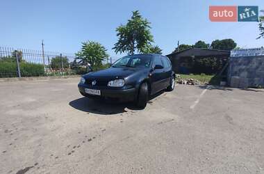 Хэтчбек Volkswagen Golf 1998 в Килии