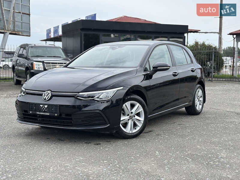 Хэтчбек Volkswagen Golf 2020 в Киеве