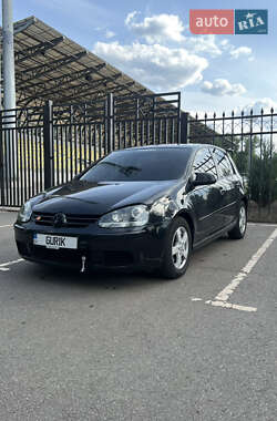 Хетчбек Volkswagen Golf 2004 в Кривому Розі