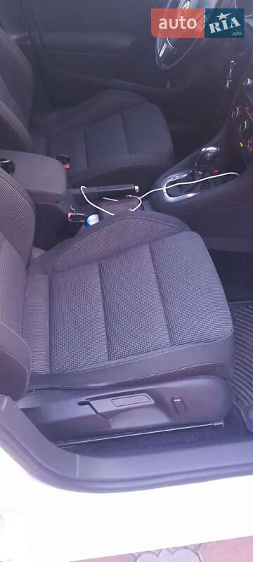 Хетчбек Volkswagen Golf 2013 в Добровеличківці