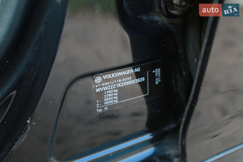 Хетчбек Volkswagen Golf 2003 в Бердичеві