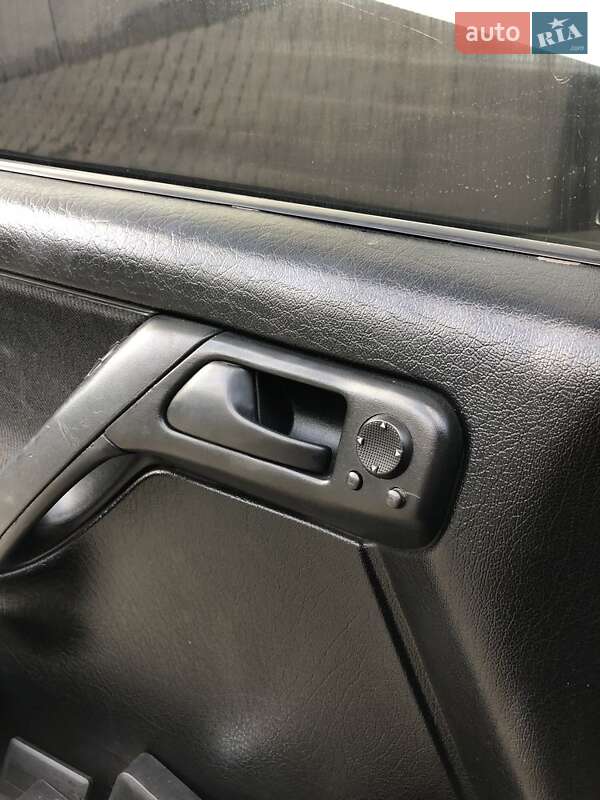 Хетчбек Volkswagen Golf 1995 в Львові