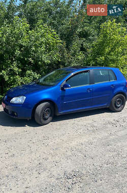 Хетчбек Volkswagen Golf 2005 в Ківерцях