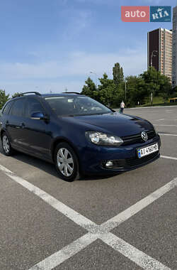 Универсал Volkswagen Golf 2012 в Киеве