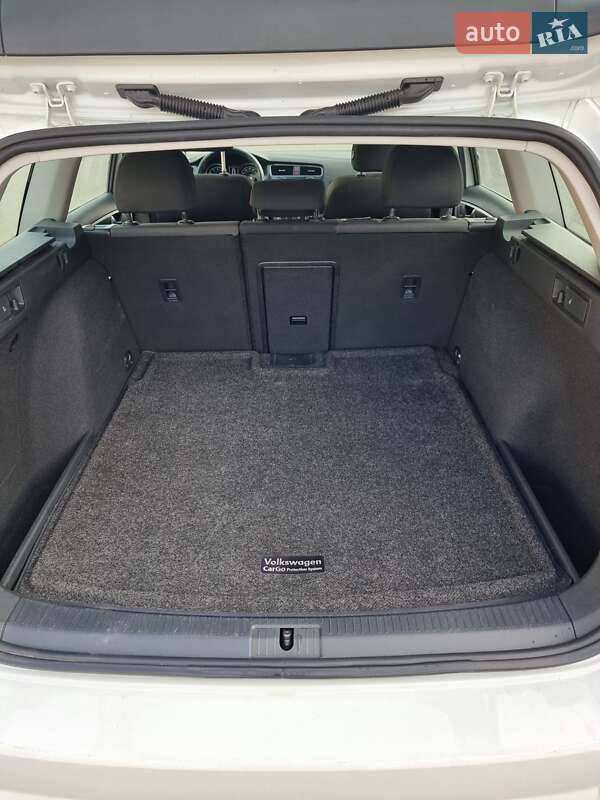 Универсал Volkswagen Golf 2019 в Харькове