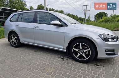 Універсал Volkswagen Golf 2013 в Вінниці