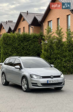 Универсал Volkswagen Golf 2015 в Виннице