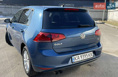 Хэтчбек Volkswagen Golf 2014 в 