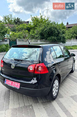 Хэтчбек Volkswagen Golf 2007 в 