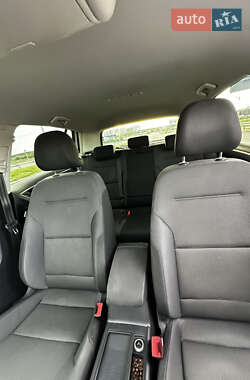 Хэтчбек Volkswagen Golf 2013 в 
