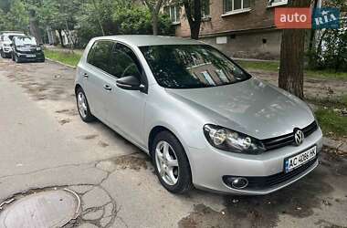 Хетчбек Volkswagen Golf 2012 в Києві