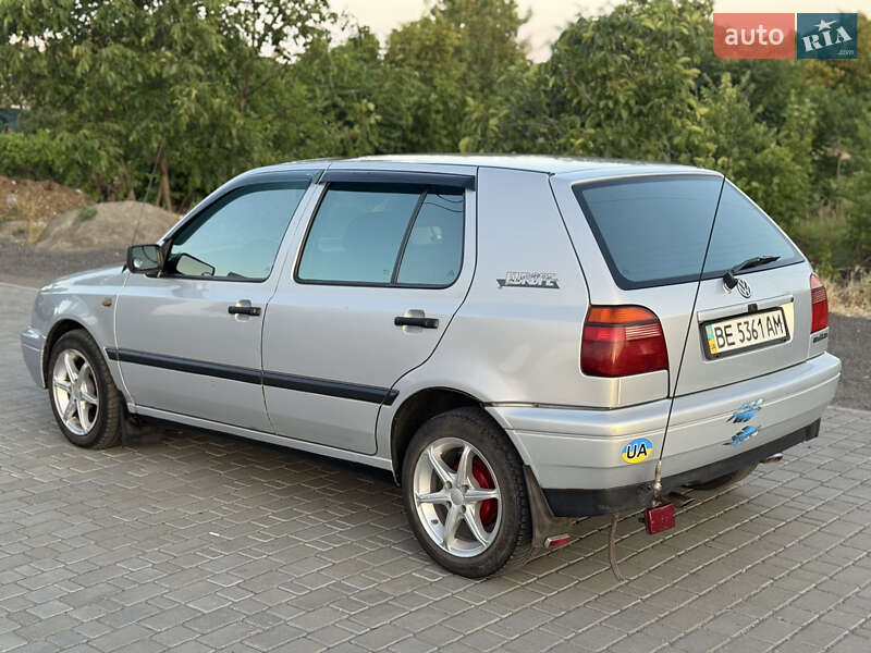 Volkswagen Golf 1996