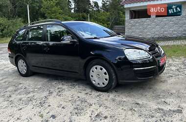 Универсал Volkswagen Golf 2009 в Бершади