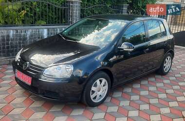 Хэтчбек Volkswagen Golf 2008 в Ровно