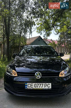 Хэтчбек Volkswagen Golf 2013 в Черновцах