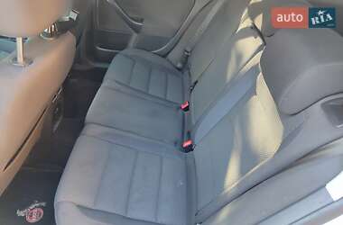 Универсал Volkswagen Golf 2010 в 