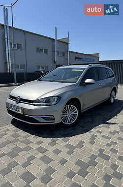 Универсал Volkswagen Golf 2017 в 