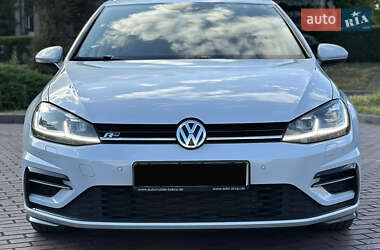Универсал Volkswagen Golf 2017 в 