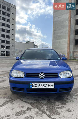 Хэтчбек Volkswagen Golf 2001 в Тернополе