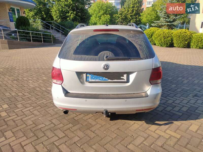 Універсал Volkswagen Golf 2013 в Луцьку