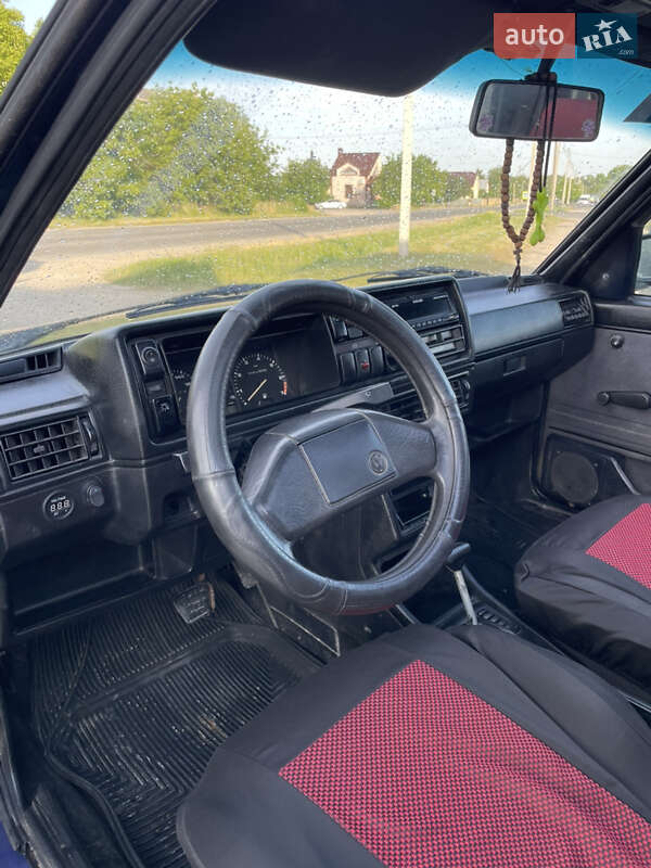 Хетчбек Volkswagen Golf 1989 в Тернополі