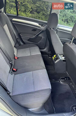 Универсал Volkswagen Golf 2014 в 