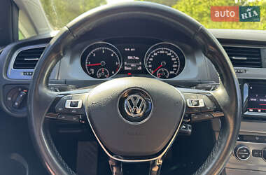 Универсал Volkswagen Golf 2014 в 