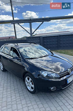 Универсал Volkswagen Golf 2010 в Мукачево