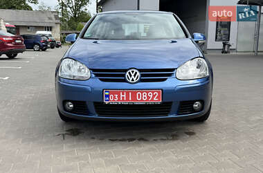 Хетчбек Volkswagen Golf 2007 в Луцьку