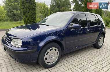 Хэтчбек Volkswagen Golf 2003 в Прилуках