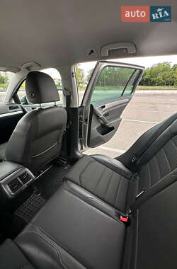Универсал Volkswagen Golf 2014 в 