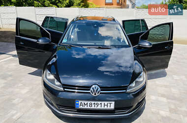 Универсал Volkswagen Golf 2016 в Житомире
