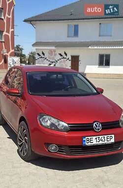 Хэтчбек Volkswagen Golf 2010 в Южноукраинске